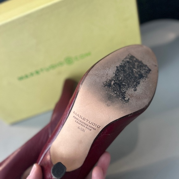 Max Studio Red Heels - Picture 7 of 8